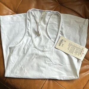 Lululemon Cool Racerback size 6